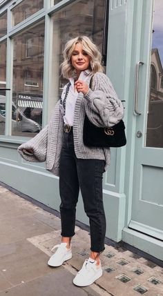 Outfits Primavera, Long Sweaters For Women, Tall Fashion, Inspired Outfits, Casual Winter Outfits, Work Outfits Women, Gucci Bags, Fashion Mode