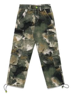 moss green cotton twill weave camouflage pattern concealed fly and button fastening belt loops two diagonal pockets to the sides side patch pockets two rear flap pockets leather tag toggle-fastening ankles Urban Camouflage Pants With Multiple Pockets, Casual Camouflage Cargo Jeans With Patch Pockets, Outdoor Camouflage Cargo Jeans With Pockets, Outdoor Camouflage Cargo Jeans, Green Cargo Pants With Patch Pockets For Fall, Green Cargo Pants For Fall With Belt Loops, Fall Green Cargo Pants With Belt Loops, Camouflage Utility Cargo Jeans, Urban Camouflage Cargo Pants With Side Pockets