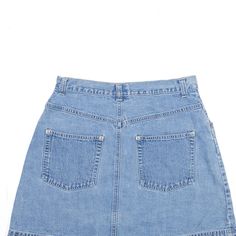 Item is in good used condition. >Size: S >Waist: 26" >Length: 16" Y2k Cutoff Denim Skirt With Pockets, Blue Y2k Skort With Pockets, 90s Style Denim Blue Skirt For Summer, 90s High Waist Denim Skirt, 90s Style Denim Mini Skirt For Summer, 90s Denim Mini Skirt For Summer, 90s Blue Mini Skirt, 90s High Waist Blue Denim Skirt, 90s High-waist Blue Denim Skirt