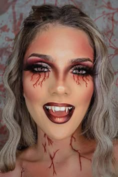 Maquillaje Vampiro Halloween Halloween Costumes Women Scary, Pelottava Halloween, Makeup Ideas For Halloween, Vampire Makeup Halloween, Halloween Nails Diy