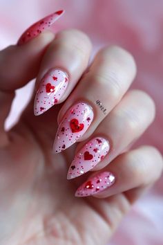 Pink Design Nails, February Nails, Gold Glitter Nails, Nails Winter, Really Cute Nails, Design Nails, Glam Nails, Pink Design, Nail Art Inspiration