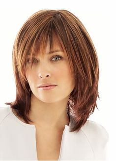 Medium length hairstyles for women over 50 - Google Search Raquel Welch Wigs, Medium Short Hair, Short Layered Haircuts, Shoulder Length Hair Cuts, Hair Wigs, Synthetic Wigs