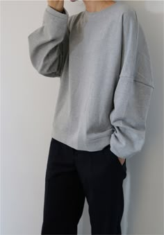 90's Outfit For Men, 90's Outfit, Men Minimalist Fashion, Minimalist Men, Masculine Style, Outfit For Men, Grey Outfit, Virtual Fashion, Stylish Mens Outfits