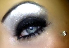 Y Trashy Y2k Makeup, Mcbling Makeup, Vampire Bride, Y2k Makeup, Scene Makeup, Gyaru Makeup, Swag Makeup, Pinterest Makeup