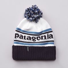 Patagonia Powder Town Beanie White Patagonia Beanie, Ski Hats, Bobble Hats, Cozy Outfit, Cool Hats, Outdoor Style, Custom Hats, Online Clothing Stores