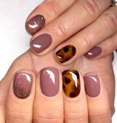 Short Nails Art Ideas, Manicure Ideas For Short Nails, Acrylic Short Nails, Folder Ideas, Ideas For Short Nails, Short Gel Nails, Cute Nails For Fall, Short Nails Art