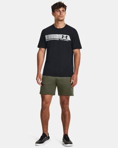 Super-soft, cotton-blend fabric provides all-day comfort|Ribbed collar Under Armour Cotton Summer Tops, Under Armour Cotton Tops With Moisture-wicking, Under Armour Moisture-wicking Cotton Tops, Black Cotton Under Armour Top, Summer Cotton Tops By Under Armour, Under Armour Men, Training Tips, Striped Shorts, Under Armour