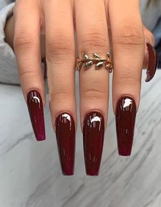 Fall Nails Coffin 2023 15 Ideas: Embrace the Season with Trendy Nail Designs - women-club.online Coffin Nail Ideas, Red Ombre Nails, Long Red Nails, Nail Paints, Manicured Nails, Maroon Nails, Mexican Theme, Red Acrylic Nails, Glitter Gel Nails