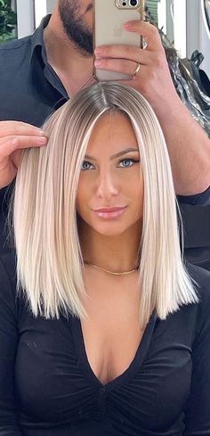 Mid Length Blonde Hair, Bob Lung, Fall Hair 2023, Brunette Fall Hair, Long Bob Blonde, Styles For Medium Length Hair, Medium Length Blonde Hair, Medium Length Blonde, Blonde Bob Hairstyles