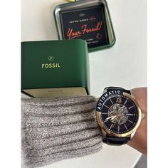 Fossil BQ2383 48mm Flynn Automatic Black Leather Watch Case Size: 48 mm Movement: Automatic Platform: 48MM FLYNN Strap Material: Leather Water Resistance: 5 ATM Case Color: Silver Case Material: Stainless Steel Dial Colour: Black Strap Fashion Colour: Black Strap Width: 26 mm Closure: Strap Buckle Strap Inner Circumference: 200 +/- 5 mm Battery Type: No Battery SKU:FO0506 UPC 796483402850 Casual Watch Accessories With Subdials And Round Dial, Casual Business Watch With Round Dial, Casual Watches Gift, Black Metal Dial Watch Accessories For Formal Occasions, Casual Analog Watches For Business, Casual Analog Business Watches, Leather Watch With Skeleton Dial As Gift, Casual Chronograph Watch As Gift, Leather Watch Accessories With Skeleton Dial As Gift