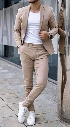 Men’s Wedding Outfit, Suits And Sneakers, Terno Slim, Stylish Mens Suits, Mens Business Casual Outfits, Herren Style, Tan Suit, Beige Suits, Mens Fashion Blazer