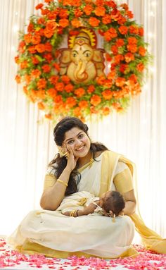 ishithanishan #nameing ceremony #baby girl #kerala saree #kerala #amrutha nishan #nishan suresh Noolukettu Ceremony Kerala, Namakaranam Photos, Naming Ceremony Poses, Cradle Ceremony Stills, Reception Posses, Naming Ceremony Photoshoot Ideas