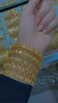 Gold Set Design, Gold Bangles For Women, Hand Beaded Embroidery, Bridal Jewellery Design, Handmade Gold Jewellery, Gold Bridal Jewellery Sets, Gold Jewelry Stores, Afghan Dresses, Mehndi Designs For Fingers