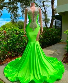 Green Mermaid Prom Dress, Prom Dress Green, Prom Dress Pictures, Lace Beading, Green Prom, Mermaid Evening Gown, Mermaid Prom Dress, Cute Prom Dresses