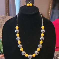 New Necklace Set Yellow And Silver