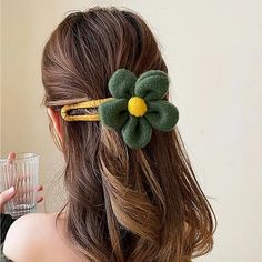 Oversized Flower Plush Flower, Floral Hair Clip, Beautiful Hair Accessories, Floral Accessories Hair, Flower Hair Pin, Hair Clips Girls, Flower Clip, Flower Hair Clips, Floral Hair