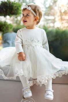 Dress with long sleeves princess wedding baptism dress tulle party dress flower girl dress christening dress christening dress baptism baby in a light ecru tone (ivory). Perfect for baptisms wedding party The lining is the same color as the lace. without headband and shoes - A beautiful dress for your little princess - Everything is made with love, simply breathtaking and graceful - Condition: New **Available sizes - Size 62 - Size 68 - Size 74 - Size 80 - Size 86 - Size 92 - If you need a diffe Tulle Party Dress, Baptism Dress, Christening Dress, Dress Tulle, Dress Flower, Princess Wedding, Flower Girl Dress, Tulle Dress