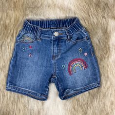 3 Year Toddler Denim Shortie Shorts Look Brand New! C1 Playful Denim Blue Bottoms, Playful Denim Blue Bottoms For Spring, Gap Cotton Medium Wash Shorts, Cute Denim Bottoms For Playwear, Cute Shorts With Pockets For Playtime, Cute Playtime Shorts With Pockets, Cute Blue Short Jeans, Cute Short Blue Jeans, Cotton Jeans For Playtime In Summer