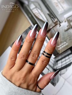 30 Trendy Ombre Nails Perfect For Every Season Nail Art Chrome, Black Chrome Nails, White Chrome Nails, Pink Chrome Nails, Chrome Nail Art, Chrome Nails Designs, Short Square Nails