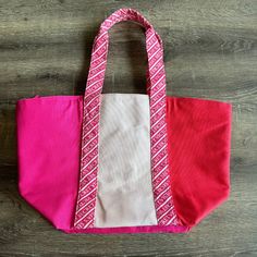 Victoria's Secret Pink Colorblock Beach Weekender Tote Bag. Please See Photos. All Items Come From A Smoke Free Home. We Ship Product Within 1-2 Days After Payment, Please Contact Us With Any Questions. Thank You For Looking! Pink Square Canvas Bag For Travel, Victoria's Secret Beach Bag For Summer, Pink Canvas Beach Bag For Summer, Victoria's Secret Pink Bags For Vacation, Victoria's Secret Pink Vacation Bag, Victoria's Secret Summer Beach Bag, Victoria's Secret Summer Vacation Bags, Summer Pink Canvas Beach Bag, Pink Canvas Beach Bag For Everyday Use