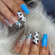 Vaca Nails, Acrylic Nails Ideas, Summer Nails Art, Nail 2023, Nail Art Inspo, Country Nails, Cow Nails, Cute Simple Nails