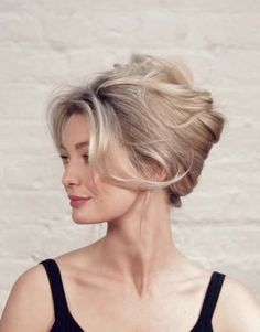 Classy Updo Hairstyles, Classic Updo, Bridal Hair Buns, Work Hairstyles, Wedding Hairstyles Updo