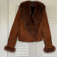 Shearling Peacoat 100% Shearling Leather Collared Fur Size M Used Ones, In Very Good Condition. To Big On Me, No Signs Of Wear Big Fur Jacket, Shearling Coat, Leather Collar, Fur Jacket, Jackets & Coats, Jackets For Women, Signs, Leather, Closet