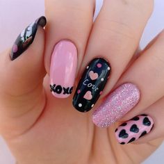 You'll Want to Try All of These Cute Valentine's Nail Designs Valentine's day nail designs Nails For Teenagers, Vday Nails, Chic Nail Designs, Pretty Manicures, Manicure Designs, Valentines Day Nails, Heart Nail Designs, Valentine Nail Art, February Nails