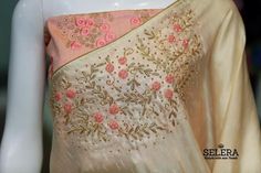 Sari Embroidery, Cutwork Designs, Brown Saree, Kerala Saree Blouse Designs, Onam Saree, Churidar Neck, Cutwork Saree, Saree Painting Designs