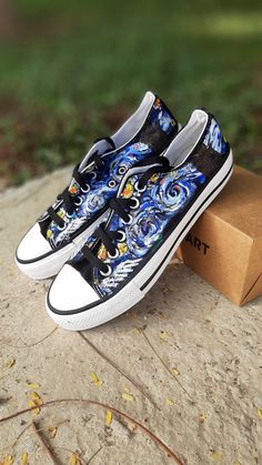 STARRY NIGHT - Van Gogh Painting - Custom Sneakers - ⭐ FREE SHIPPING ⭐ "I know nothing with any certainty, but the sight of stars makes me dream" - Vincent Van Gogh . Neon Green Sneakers, Painting Starry Night, Hand Made Shoes, Custom Sneakers Diy, Van Gogh Painting, I Know Nothing, Starry Night Painting, Custom Painted Shoes, Van Gogh Paintings