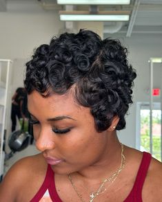 Eccentric Hairstyles, Black Kids Braids Hairstyles, Shaved Side, New Hair Do, Short Hair Black, Curly Bob Wigs, Hair Guide