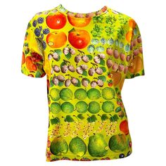 Green Digital Print Top For Summer, Casual Green Tops With Digital Print, Green Graphic Tee With Fruit Print, Green Short Sleeve Top With Fruit Print, Gucci By Tom Ford, Printed Scarves, Gucci Spring, Green T Shirt, Fruit Print