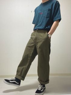 Mens K Fashion, Spring Outfits Male, Cute Summer Outfits Men, Green Academia Outfit Men, Green Pants Aesthetic Outfit Men, Green Outfit Male Aesthetic, Earthy Asethic Clothes Men, Light Acadamia Mens Outfits, Korean Summer Fashion