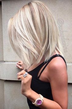 Platinový Blond, Long Bobs, Layered Bob Hairstyles, Haircut And Color, Short Hairstyle, Long Bob, Medium Length Hair Cuts, Blonde Hair Color