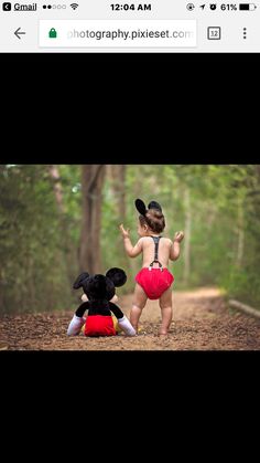 Mickey 1st Birthday Photo Shoot, Mickey Mouse Birthday Picture Ideas, Mickey Mouse First Birthday Pictures, Mickey Mouse Birthday Pictures, Mickey Mouse 1st Birthday Photo Shoot, Mickey Mouse Photo Shoot Ideas, 2nd Birthday Pictures