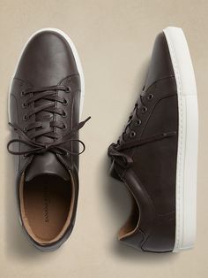 Leather Lace-up Golf Shoes With Contrast Sole, Comfortable Lace-up Walking Shoes With Vulcanized Sole, Leather Slip-on High-top Sneakers For Light Sports, Cushioned Lace-up High-top Sneakers, Lace-up Walking Shoes With Rubber Sole, Sporty Low-top Lace-up Shoes With Rubber Sole, Lace-up Sneakers With Ortholite Insole And White Sole, White Sole Leather Lace-up Shoes With Vulcanized Sole, Casual Lace-up Golf Shoes With Rubber Sole