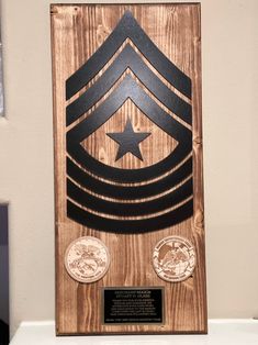 Engraver Ideas, Army Medals, Glowforge Ideas, Building Inspiration, Wall Decor Diy, Retirement Gifts For Men, Combat Medic, Military Gift, Woodworking Business