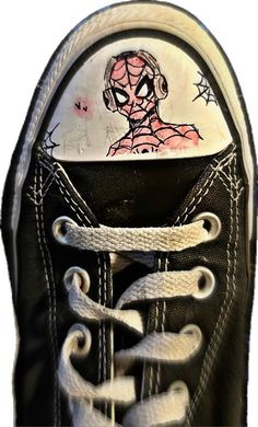 Shoe Art Ideas, Cool Shoes For Men, Boty Converse, Marauders Dr, Spiderman Theme, Spiderman Art Sketch, Cool Shoes, Spiderman 3, Spiderman Pictures