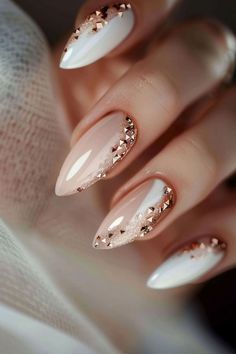 Engagement Nails, Golden Nails, Nagellack Trends, Subtle Nails, Gold Nail