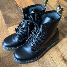 Brand New, Perfect Condition!! Classic Black Boots, Doc Martens, Moto Boots, Classic Black, Black Boots, Size 7, Womens Sizes, Women Shoes, Brand New