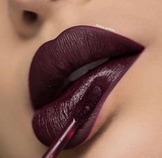 Love this color Lip Looks, Brunette Makeup, Lipstick Kit, Women Lipstick, Purple Lipstick, Skin Care Wrinkles, Colourpop Cosmetics