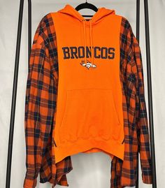 Retro Fall Hoodie For Sports, Retro Fall Sports Hoodie, Nfl Apparel, Nfl Fleece Fabric, Vintage Nfl Sweatshirt, Sport Craft, Football Game Outfit, Thrift Flip, Cozy Flannel