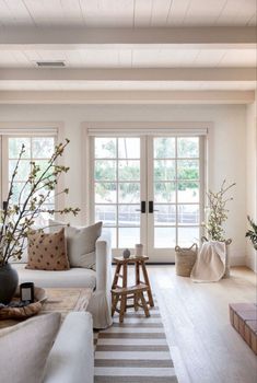 the living room is clean and ready to be used for entertaining purposes in someone's home