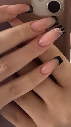 Acrylic Nails With Bows, Bows On Nails, Pink Nails With Bows, Bows Nails, Pearls Nails, Nails With Bows, Bows Aesthetic, Rhinestones Nails, Bows And Pearls