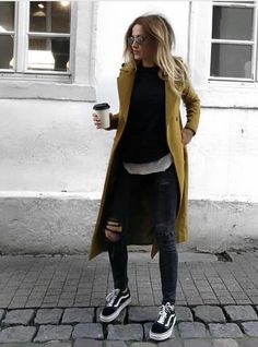 Hooded Knit Cardigan, Cooler Style, Mode Casual, Fashion Victim, Winter Trends, Mode Inspo, Autumn Outfit, 가을 패션, Outfits Casual