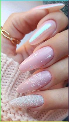 Dazzle your daily look with 24 PCS of Silver Glitter Press-On Nails! 💖✨ These Glossy Pink French false nails in a chic pink-white glitter gradient are your shortcut to everyday glamour. Elevate your style effortlessly! 💅 #christmasnails #fashion #PressOnNails #NailArt Nail Art Noel, Thanksgiving Nail Designs, Christmas Gel, Cute Christmas Nails, Nails Easy