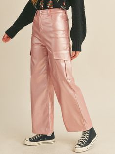 The Rose Metallic Cargo Pants are SO cool!! We are obsessed! Featuring a high rise waist, zip closure with button, belt loops, and utility pockets. These are sure to make any staple outfit extra fun! You need these!! Clothing Staples, Utility Pockets, So Cool, The Rose, Cargo Pants, Carry On, High Rise, Pants, Trousers