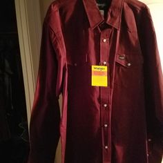 Its A Wrangler Shirt Cotton Shirt For Rodeo In Fall, Western Style Long Sleeve Cotton Shirt, Long Sleeve Shirt For Fall Rodeo, Long Sleeve Shirt With Pockets For Rodeo, Wrangler Shirt, Wrangler Shirts, Casual Shirts For Men, Shirt Color, Button Down Shirts