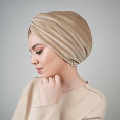 note: Our products are designed to accommodate all hair and fit all head sizes with stretchy fabrics. However, for situations such as chemotherapy, we kindly request you order a smaller size.  Introducing our versatile and elegant velvet turban, perfect for both everyday wear and special occasions. Designed with gathered detailing on both the front and back, this turban is suitable for all head sizes and can be effortlessly styled as a chic accessory. Crafted from luxurious velvet, this soft and Adjustable Winter Turban, Adjustable Beige Headscarf, Adjustable Cream Headwrap, Velvet Turban, Turban Hijab, Mink Colour, Scarf Hair, Best Mothers Day Gifts, Style Hijab