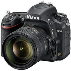 the nikon d700 digital slr camera